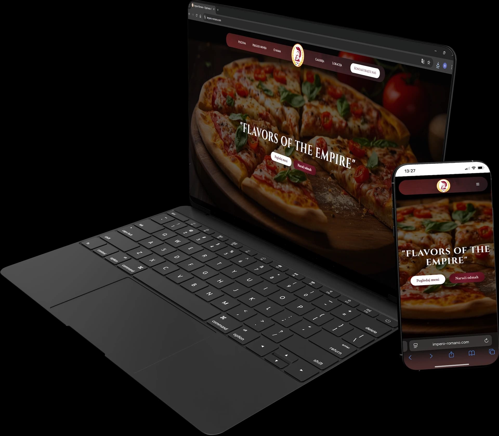 Osoba pregledava portfolio na laptop-u sa mobilnim aplikacijama